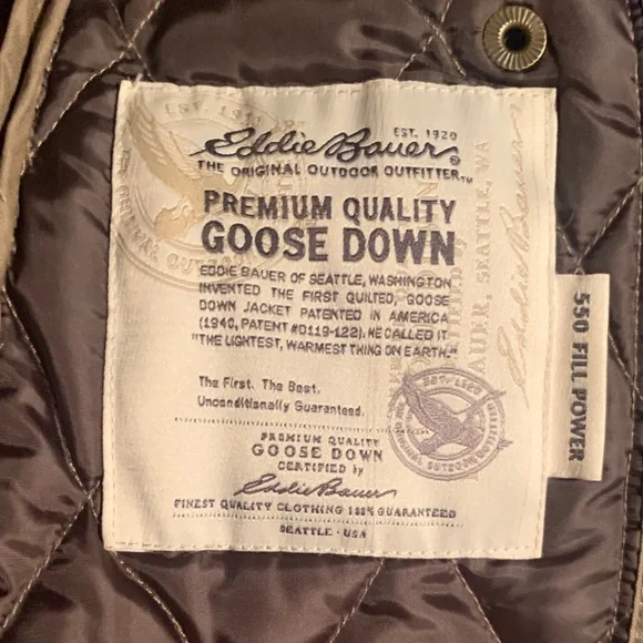 Eddie Bauer Women's Quilted Vest - Picture 8 of 9